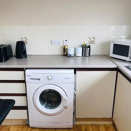 Lovely 3 Bedroom Apartment In Buncrana Exterior foto