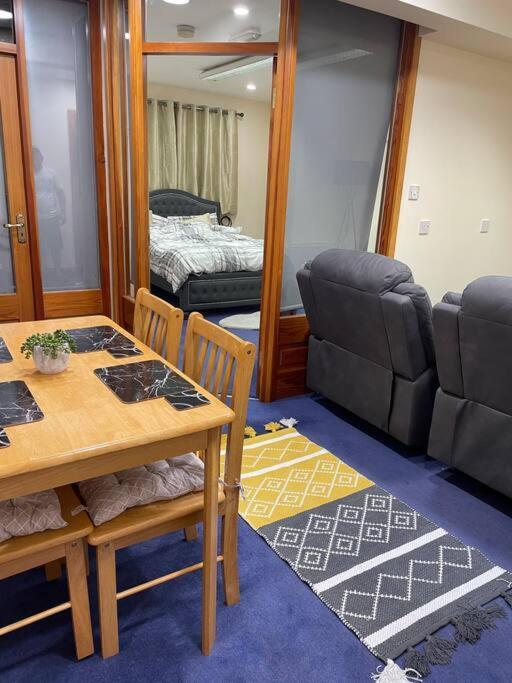 Lovely 3 Bedroom Apartment In Buncrana Exterior foto