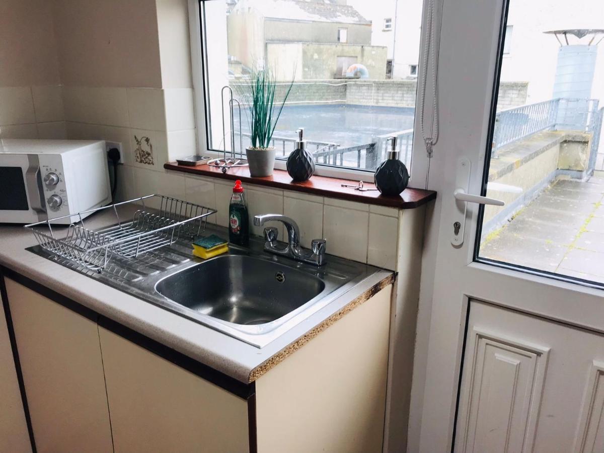Lovely 3 Bedroom Apartment In Buncrana Exterior foto